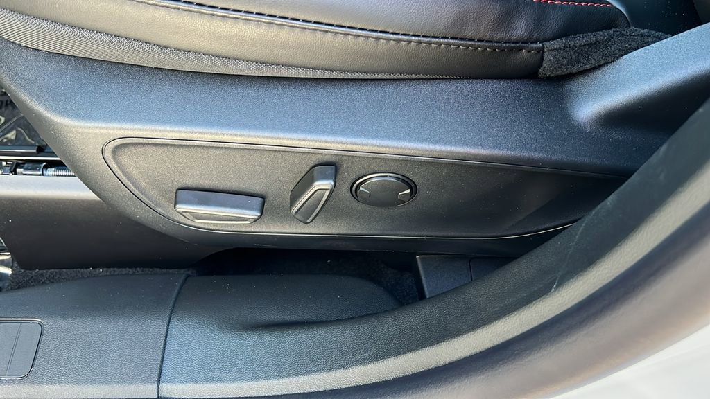 New 2025 Ford Escape ST-Line Select image 20