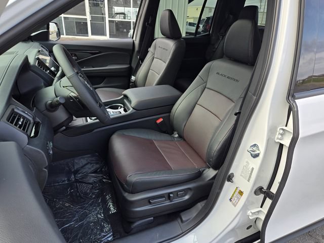 New 2026 Honda Ridgeline Black Edition image 4