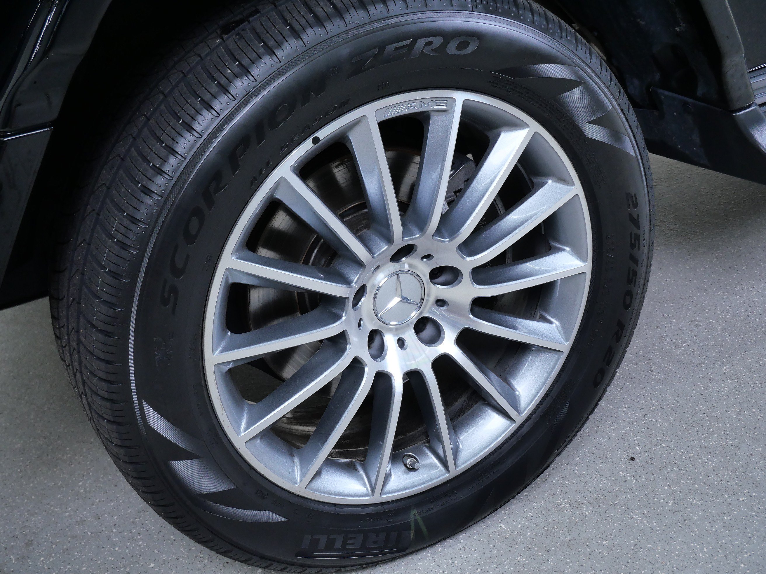 Used 2023 Mercedes-Benz G 550 image 11