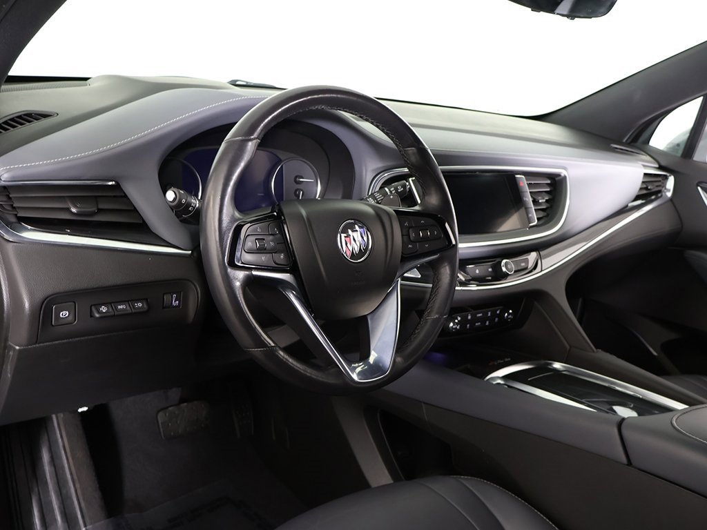 Used 2024 Buick Enclave Premium image 31