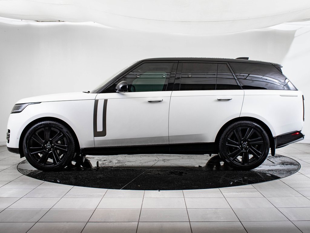 Used 2022 Land Rover Range Rover SE image 5