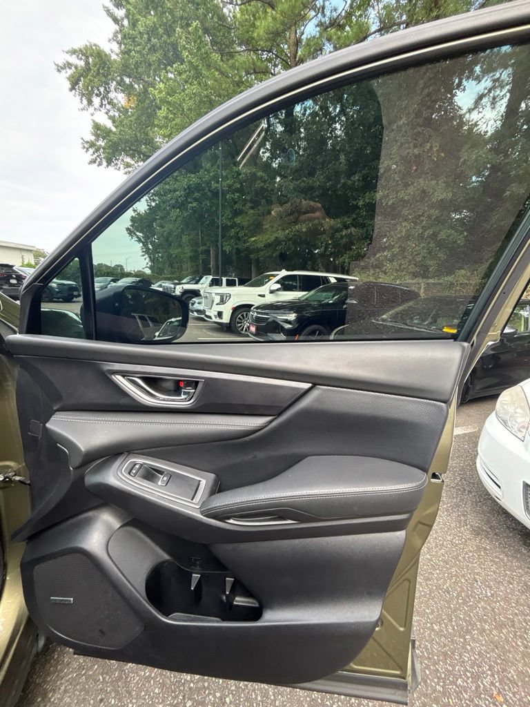 Used 2024 Subaru Ascent Limited w/ Technology Package AWD/4WD image 24