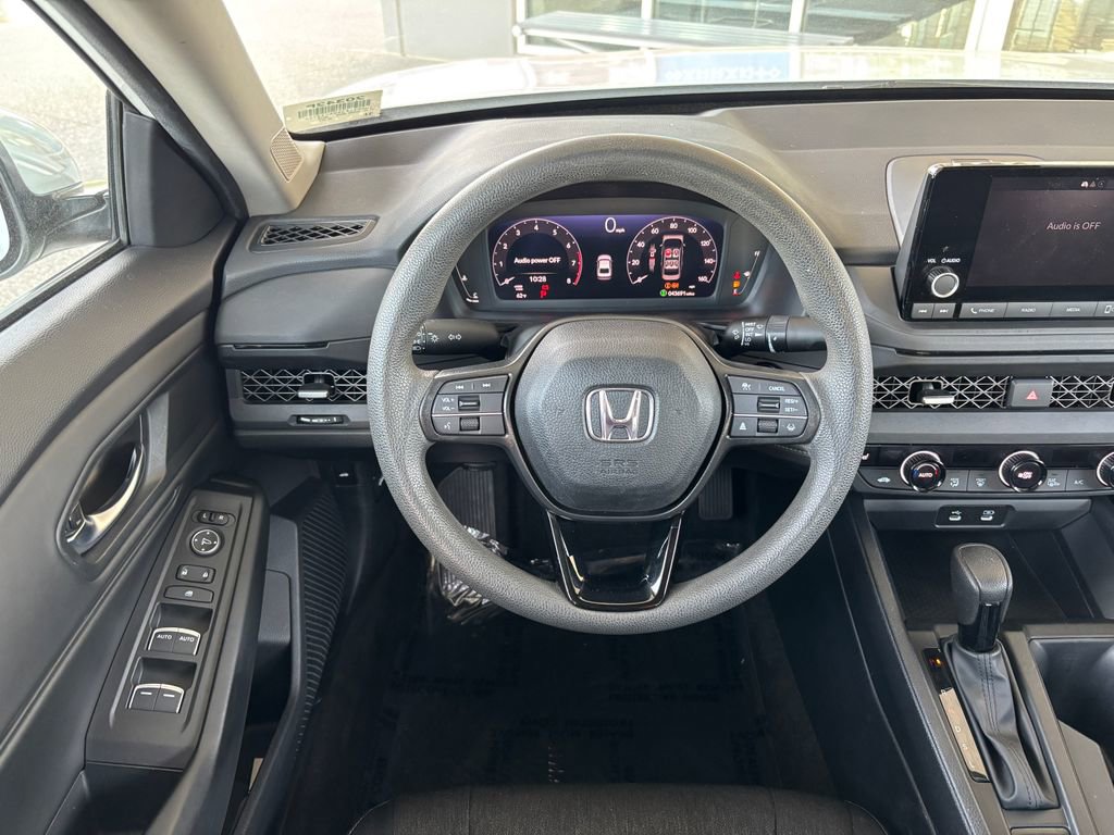 Used 2024 Honda Accord EX image 9