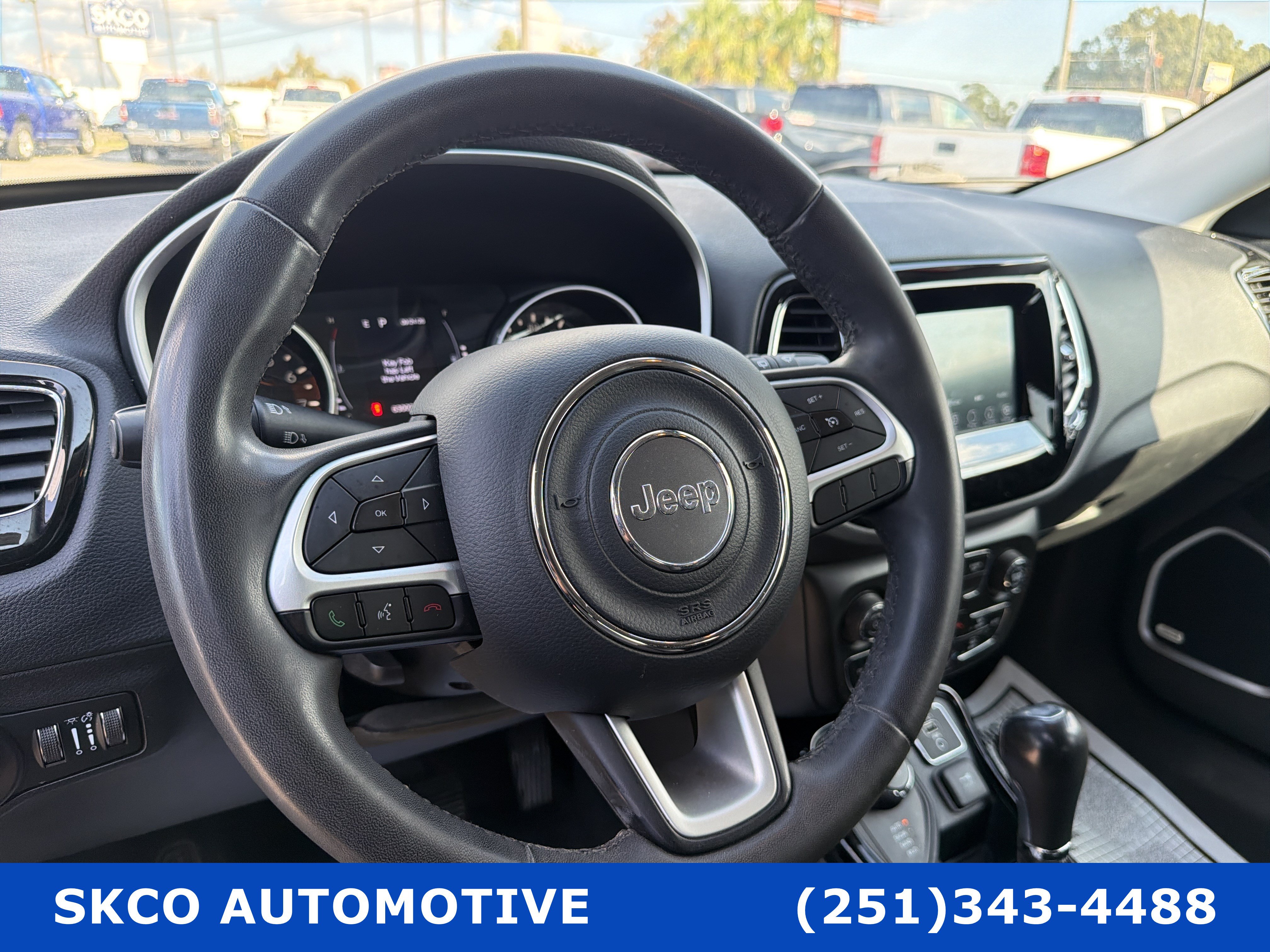 Used 2021 Jeep Compass Latitude w/ Sun and Sound Group AWD/4WD image 19