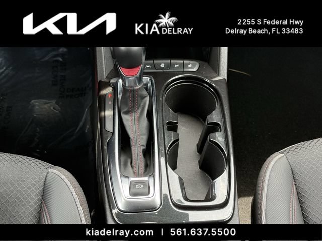 Used 2023 Chevrolet TrailBlazer RS w/ Sun and Liftgate Package FWD image 26