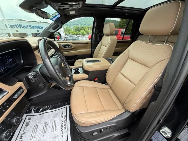 Used 2023 Chevrolet Tahoe Premier w/ Premium Package 2 AWD/4WD image 35