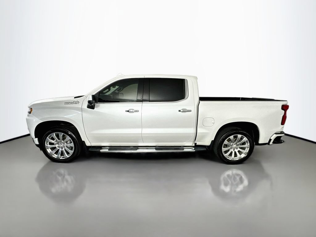 Used 2022 Chevrolet Silverado 1500 High Country w/ Technology Package AWD/4WD image 4
