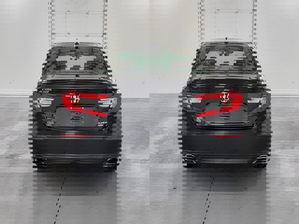 Used 2022 Honda Accord Sport image 8