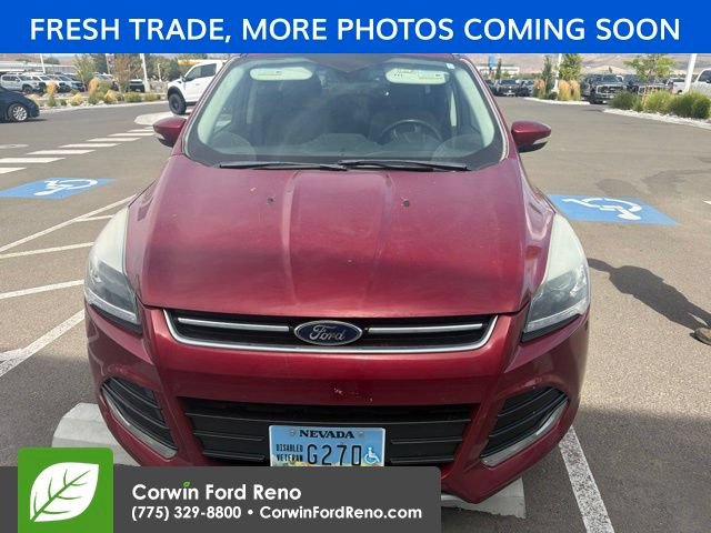 Used 2016 Ford Escape Titanium w/ Equipment Group 301A AWD/4WD image 2