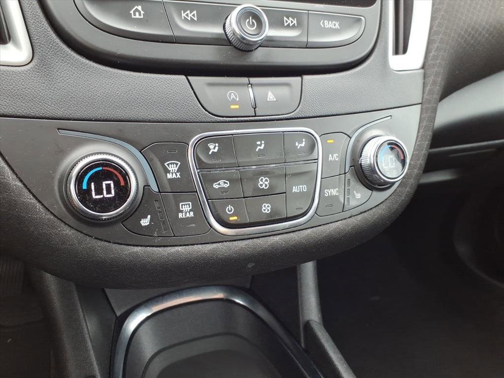 Used 2023 Chevrolet Malibu LT image 23