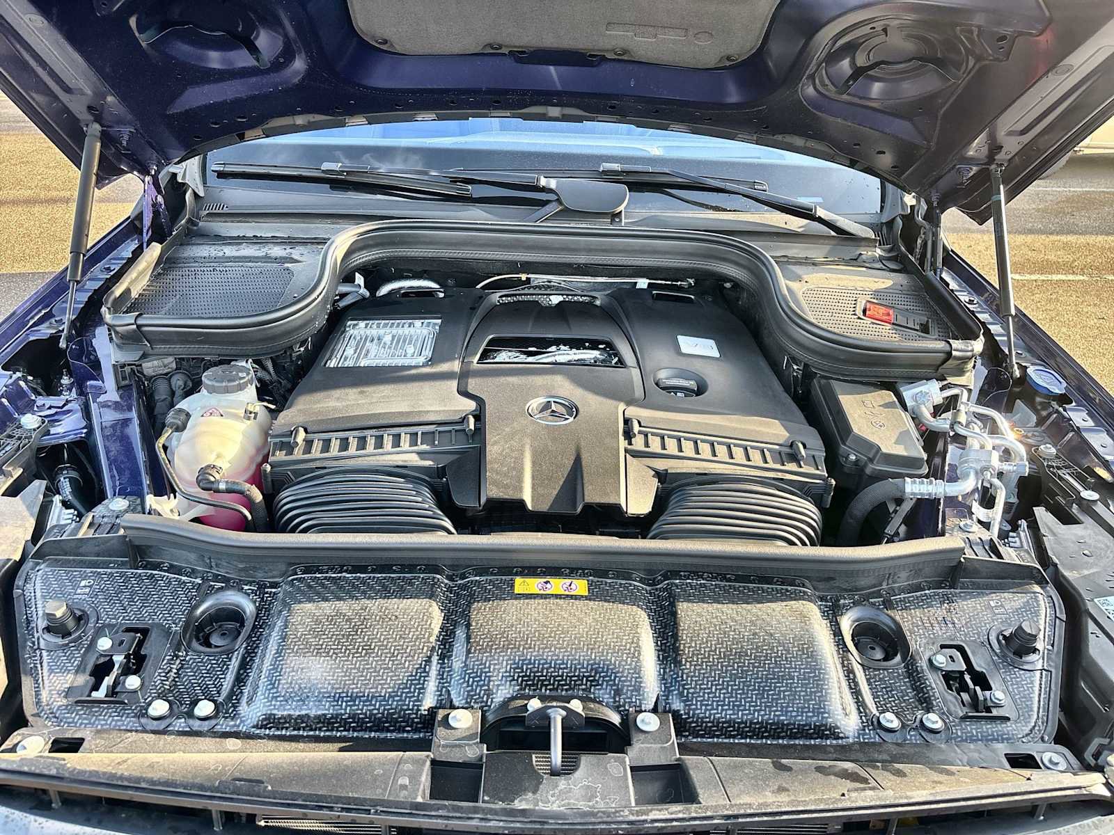 New 2026 Mercedes-Benz GLS 580 4MATIC image 13