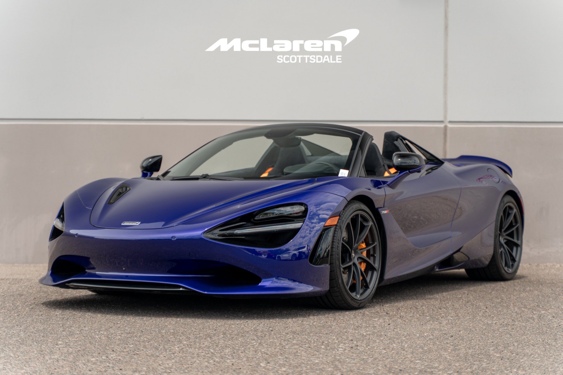 Used 2026 McLaren 750S Spider RWD image 3