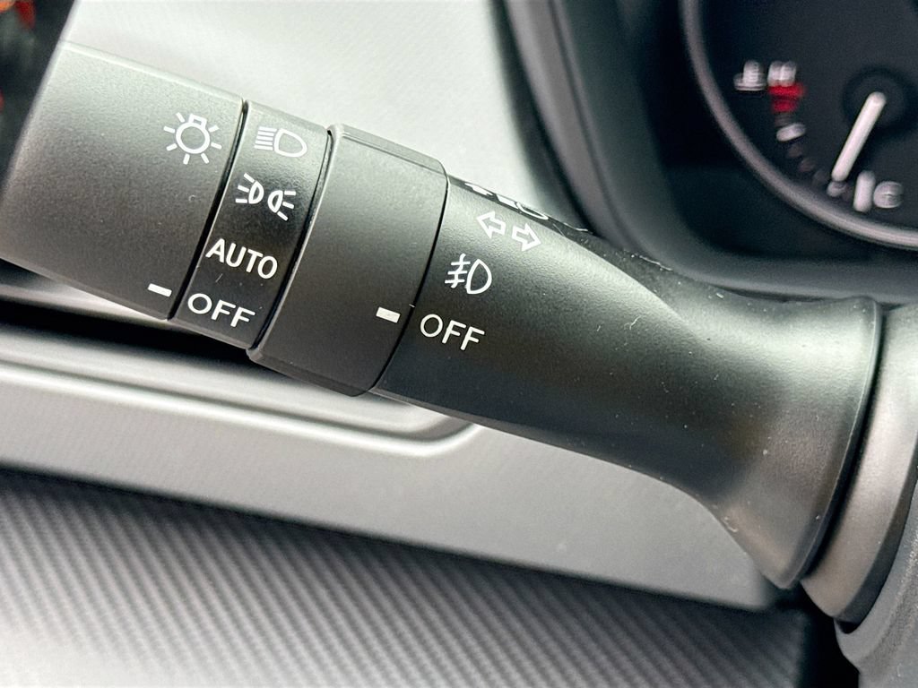 New 2026 Subaru Crosstrek 2.5i Limited w/ Crosstrek Mirror Package AWD/4WD image 13