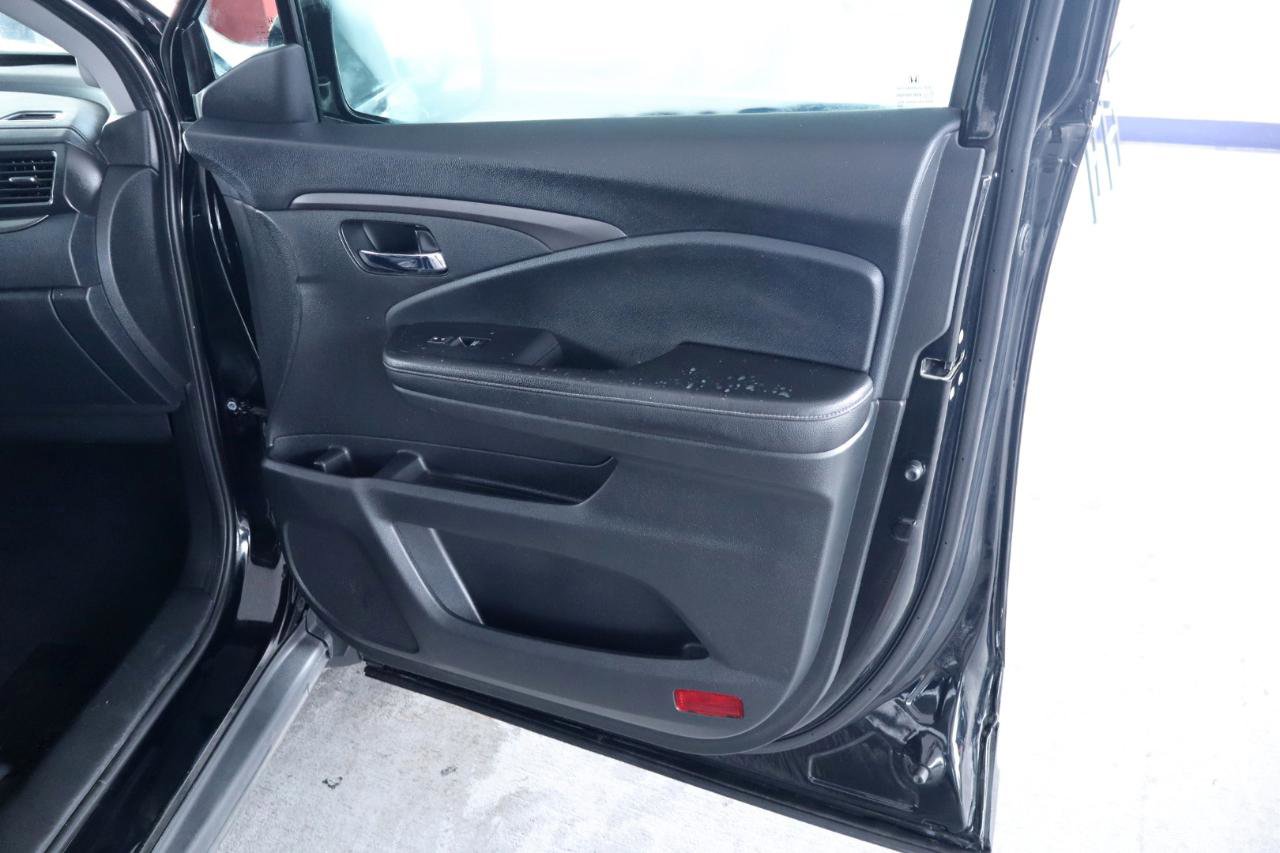 Used 2019 Honda Ridgeline Sport image 37