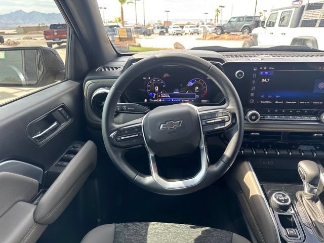 Used 2024 Chevrolet Colorado ZR2 w/ Technology Package AWD/4WD image 15