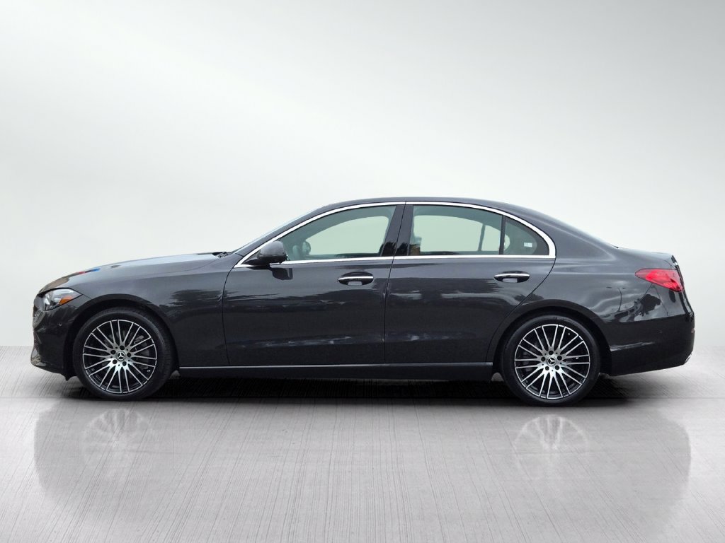 Used 2025 Mercedes-Benz C 300 Sedan image 8