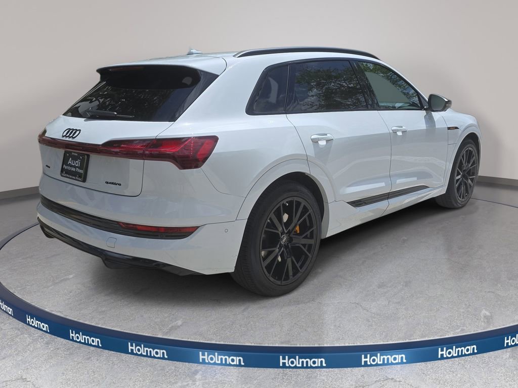 Used 2023 Audi e-tron Chronos w/ Chronos Package image 6