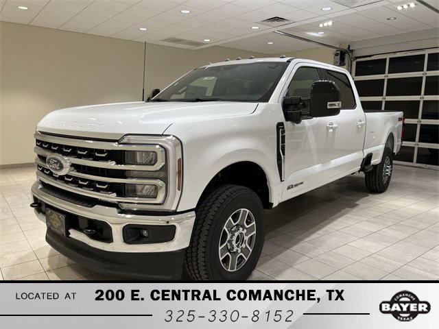 New 2025 Ford F350 Lariat w/ FX4 Off-Road Package