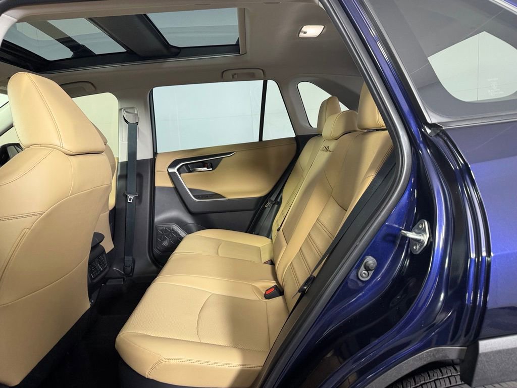 Used 2025 Toyota RAV4 Limited w/ Advanced Technology Package image 25