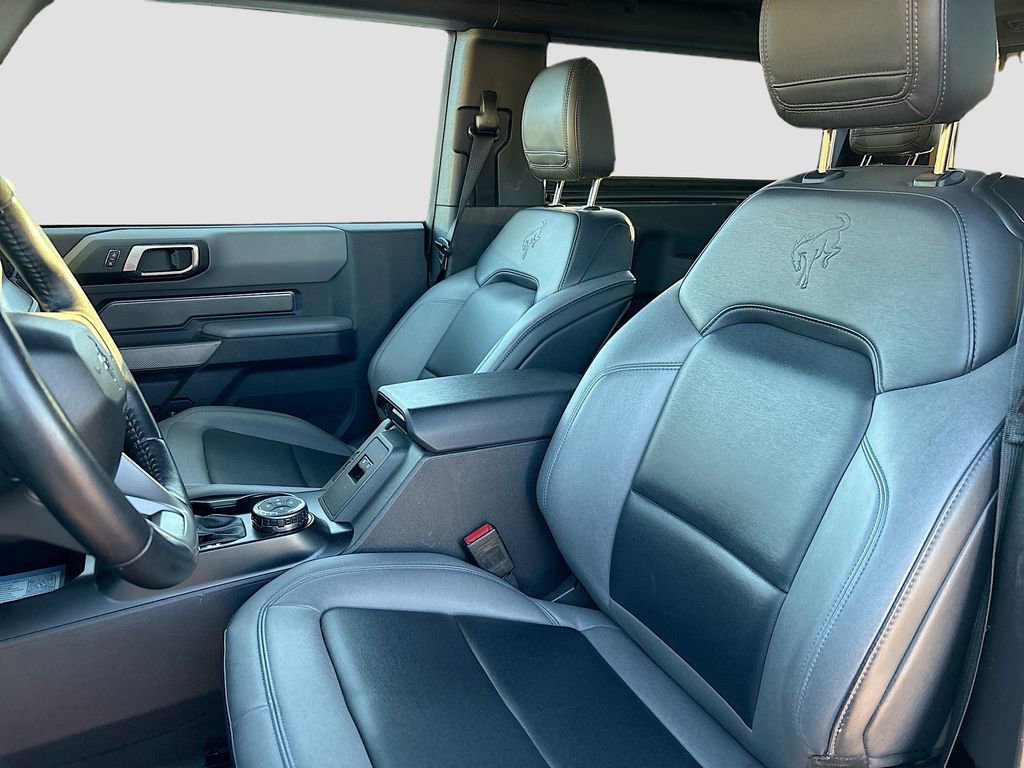 Used 2022 Ford Bronco Black Diamond image 21