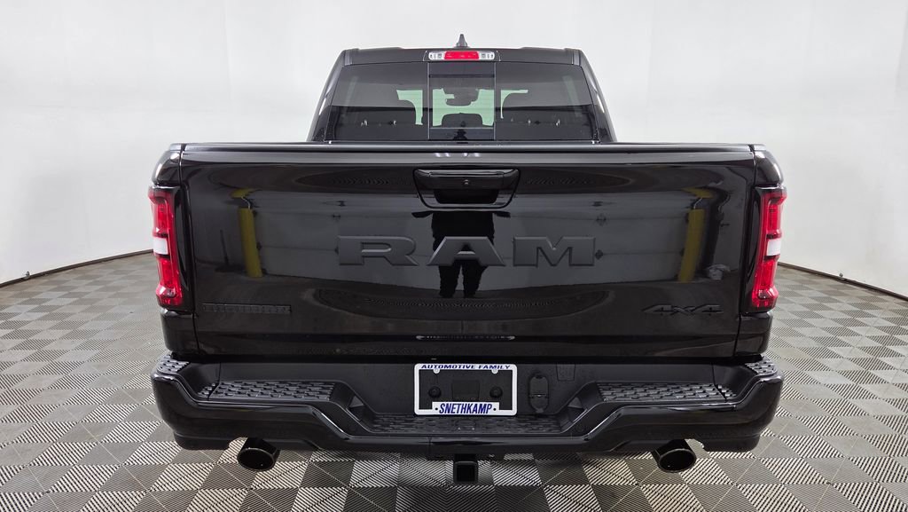 New 2026 RAM 1500 4x4 Crew Cab image 6