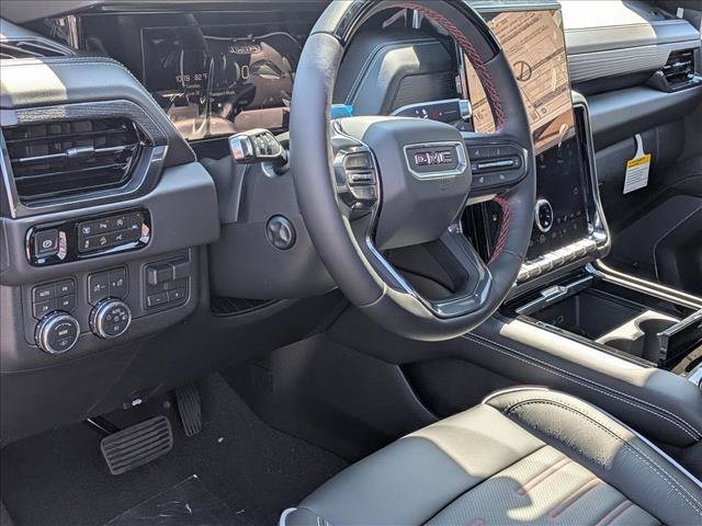 New 2026 GMC Yukon XL AT4 Ultimate w/ LPO, Illumination Package AWD/4WD video 3