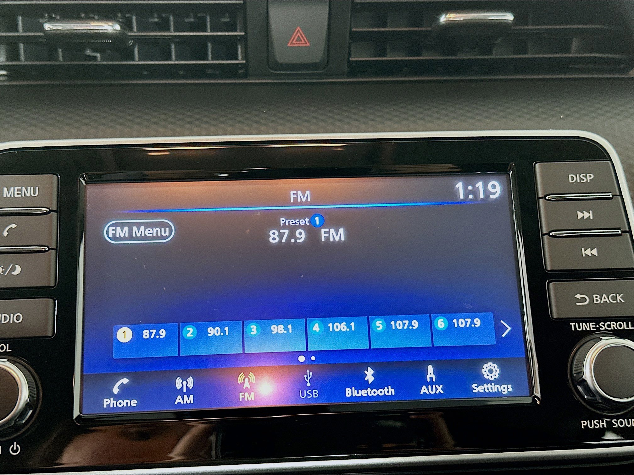 Used 2024 Nissan Kicks S image 19