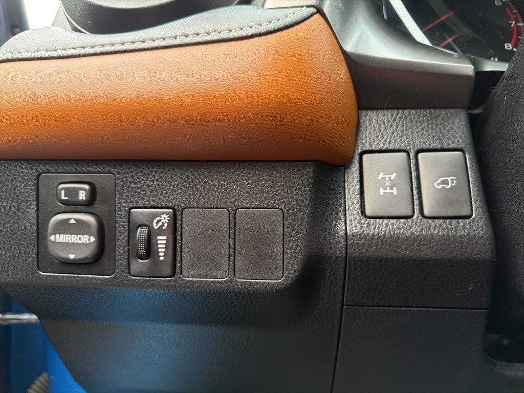 Used 2016 Toyota RAV4 SE AWD/4WD image 18