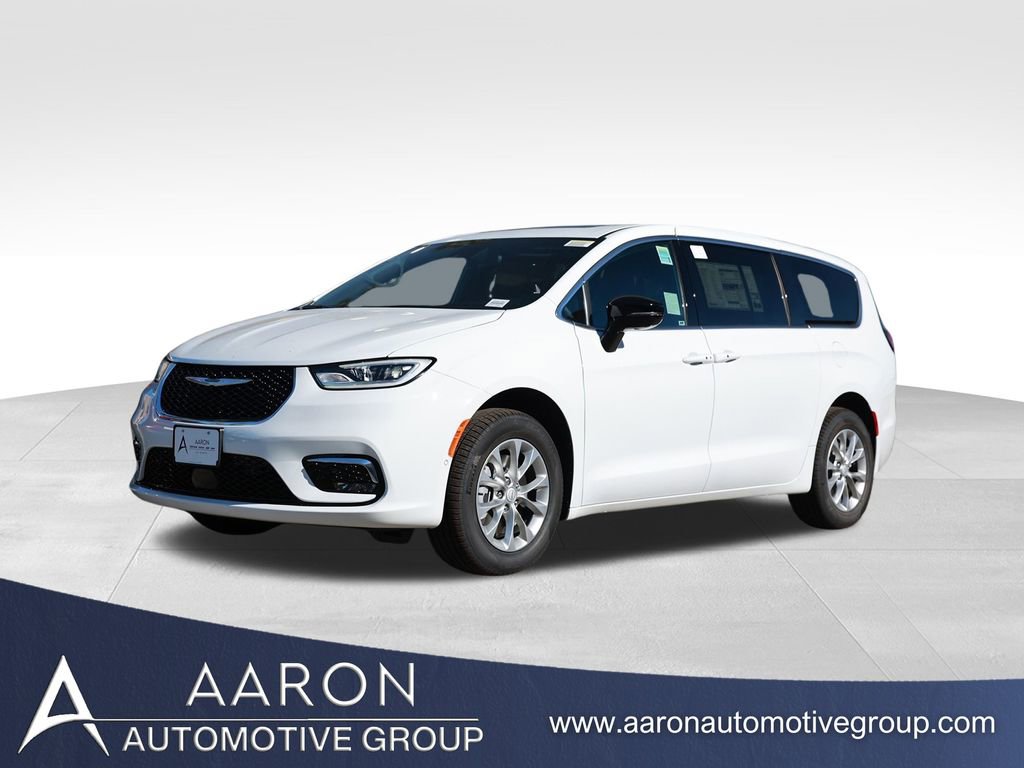 New 2026 Chrysler Pacifica Limited