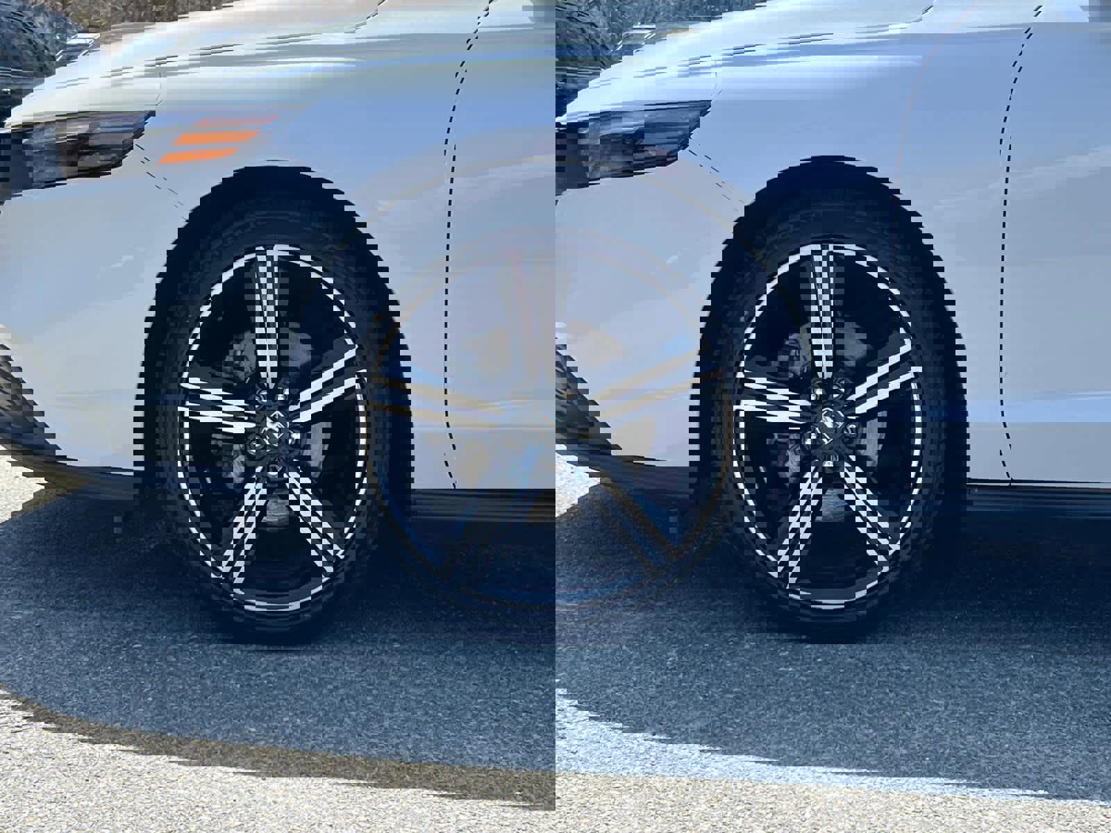 Used 2023 Honda Accord Sport image 12