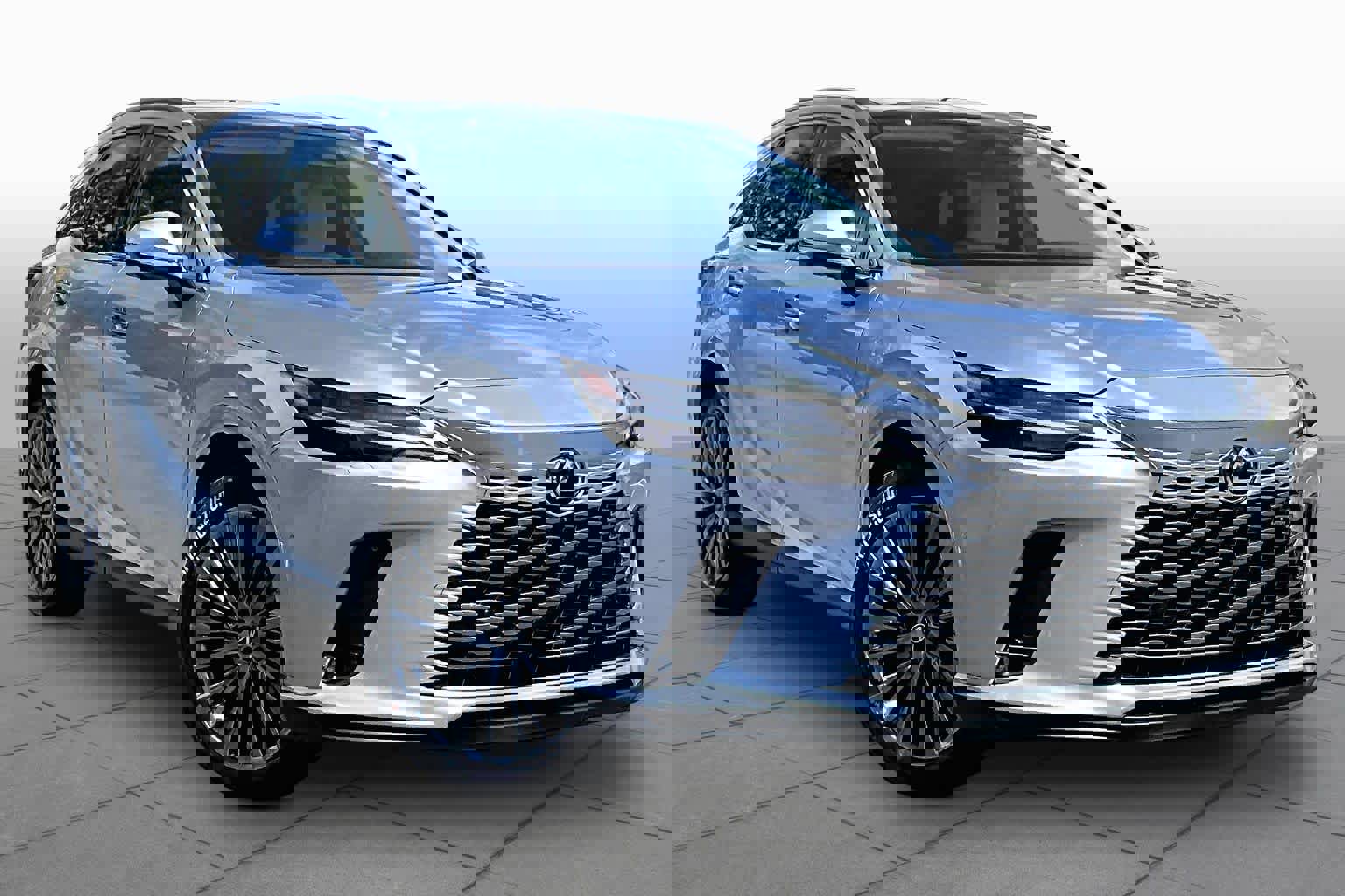 New 2026 Lexus RX 450h Luxury image 2