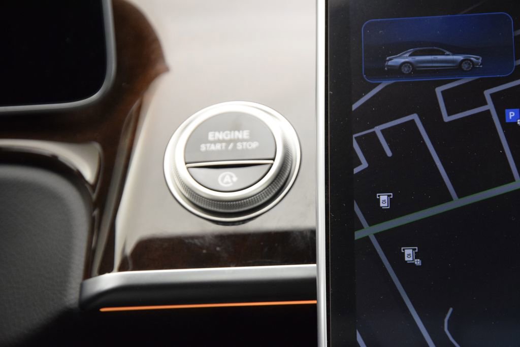 Used 2025 Mercedes-Benz S 580 4MATIC Sedan image 31