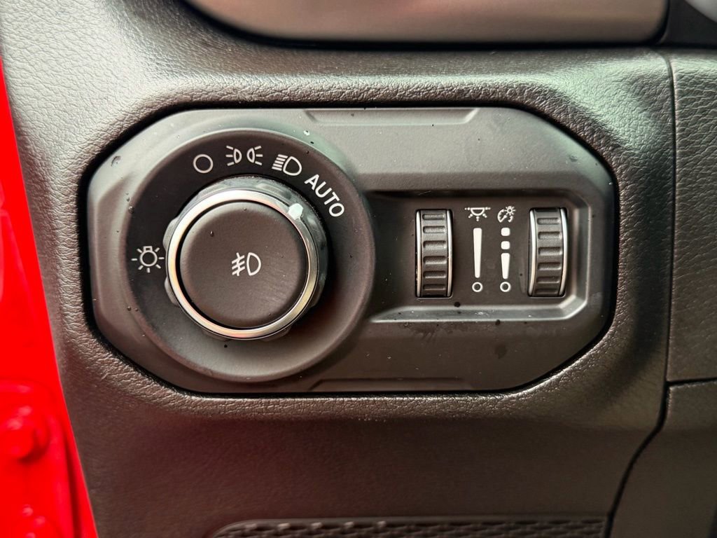 Used 2020 Jeep Wrangler Unlimited Sport S image 27