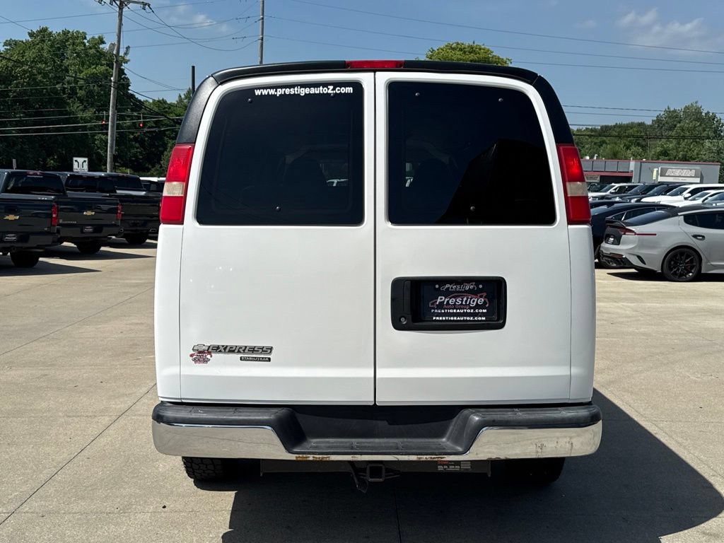Used 2015 Chevrolet Express 3500 LT w/ LT Preferred Equipment Group RWD image 15