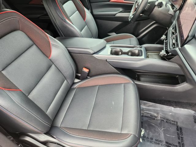 Used 2024 Chevrolet Equinox EV RS FWD image 13
