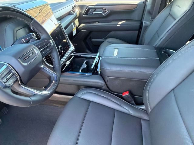New 2026 GMC Yukon XL Denali w/ Denali Reserve Package image 23