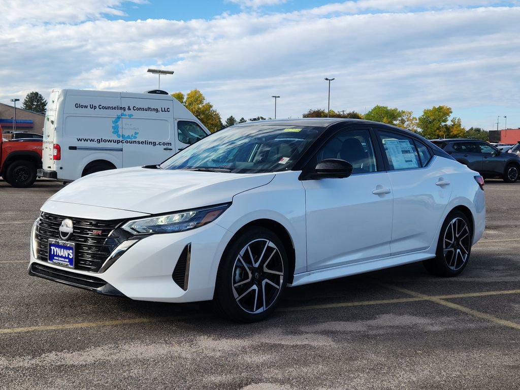 New 2025 Nissan Sentra SR w/ SR Premium Package image 5