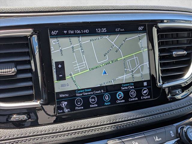 Used 2018 Chrysler Pacifica Limited w/ Advanced Safetytec Group FWD image 14