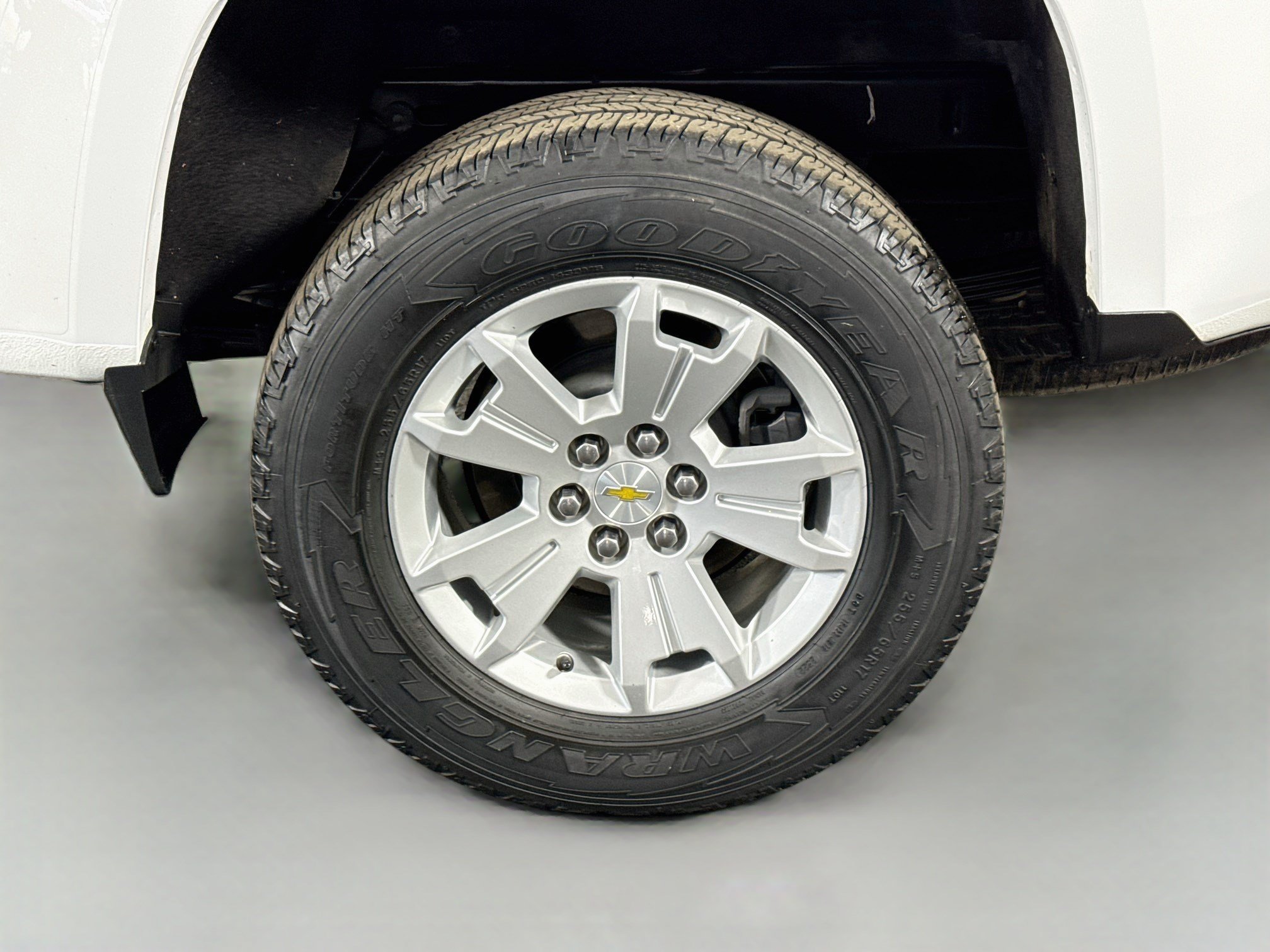 Used 2022 Chevrolet Colorado LT w/ Fleet Safety Package RWD image 35