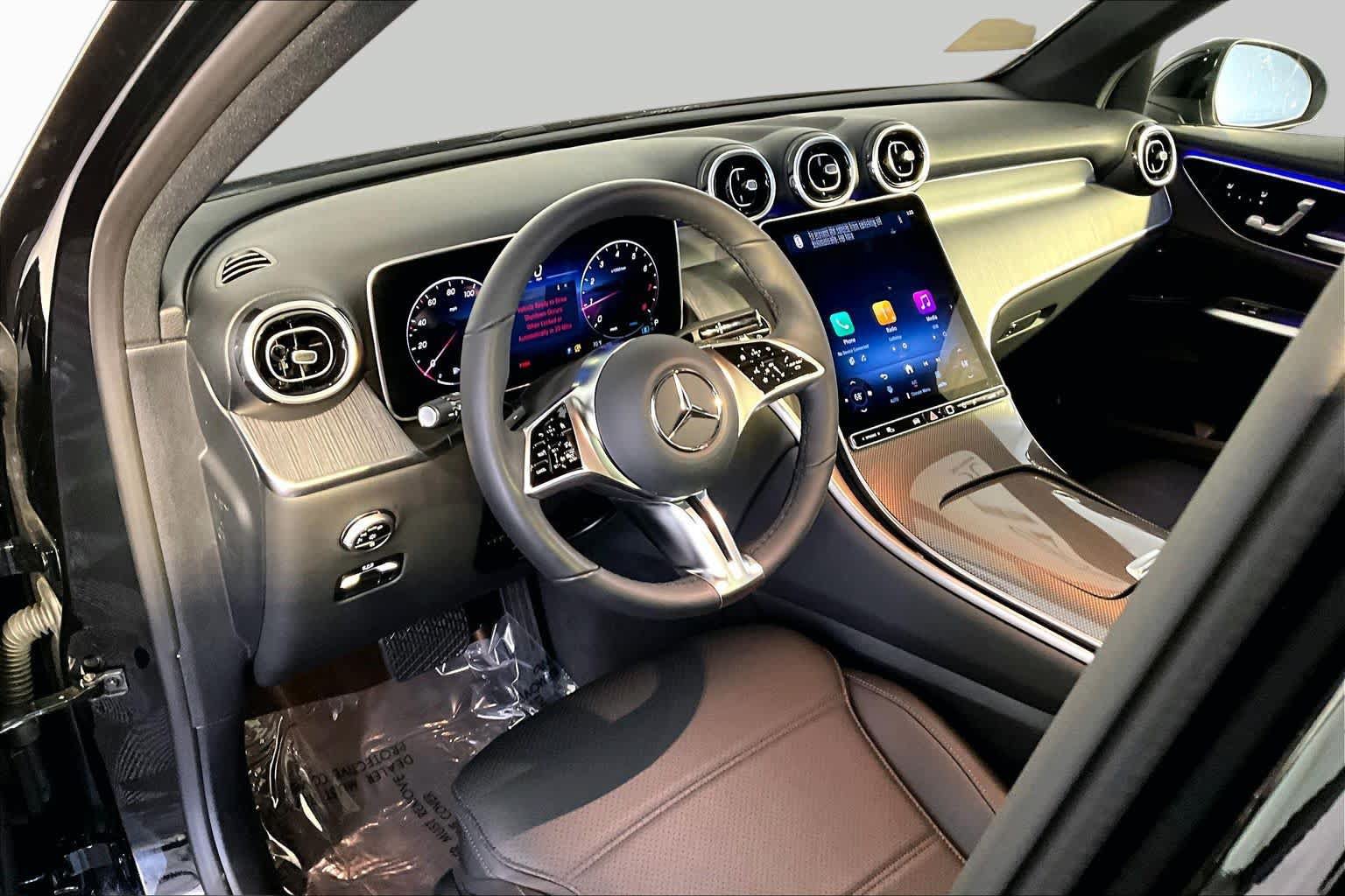Certified 2026 Mercedes-Benz GLC 300 4MATIC image 18