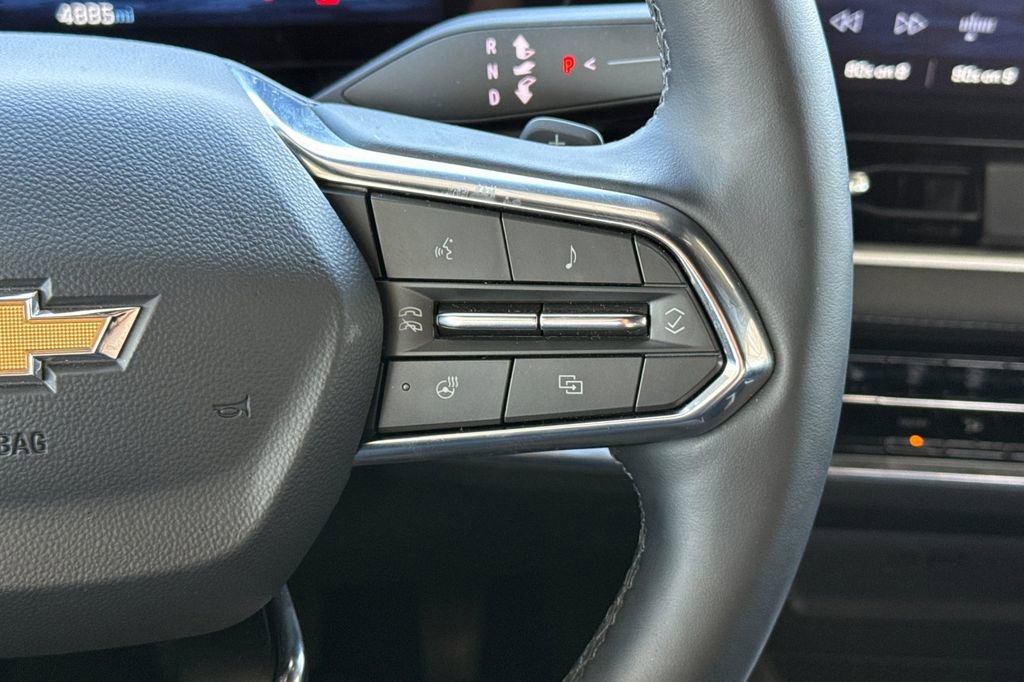 Used 2026 Chevrolet Equinox LT image 37