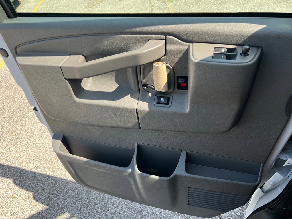 New 2025 GMC Savana 2500 Extended w/ Driver Convenience Package RWD image 16