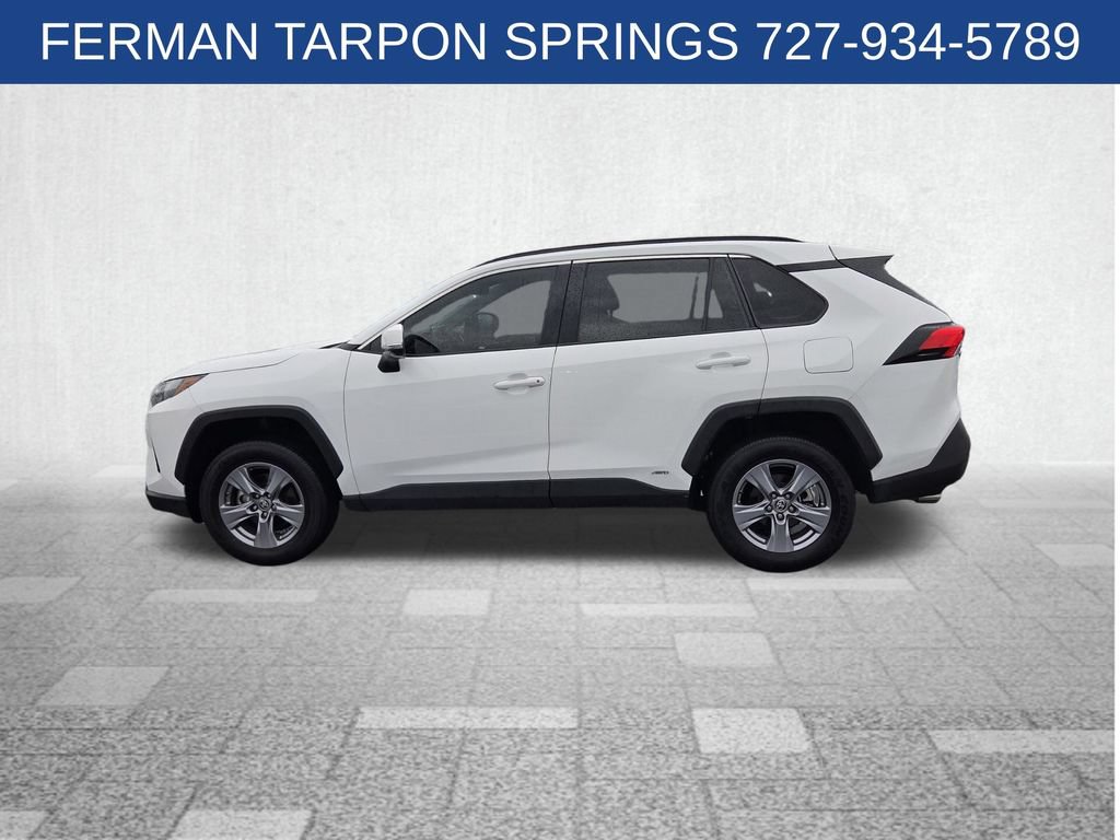 Used 2024 Toyota RAV4 LE AWD/4WD image 6