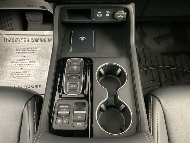 Certified 2025 Honda Pilot Touring image 19