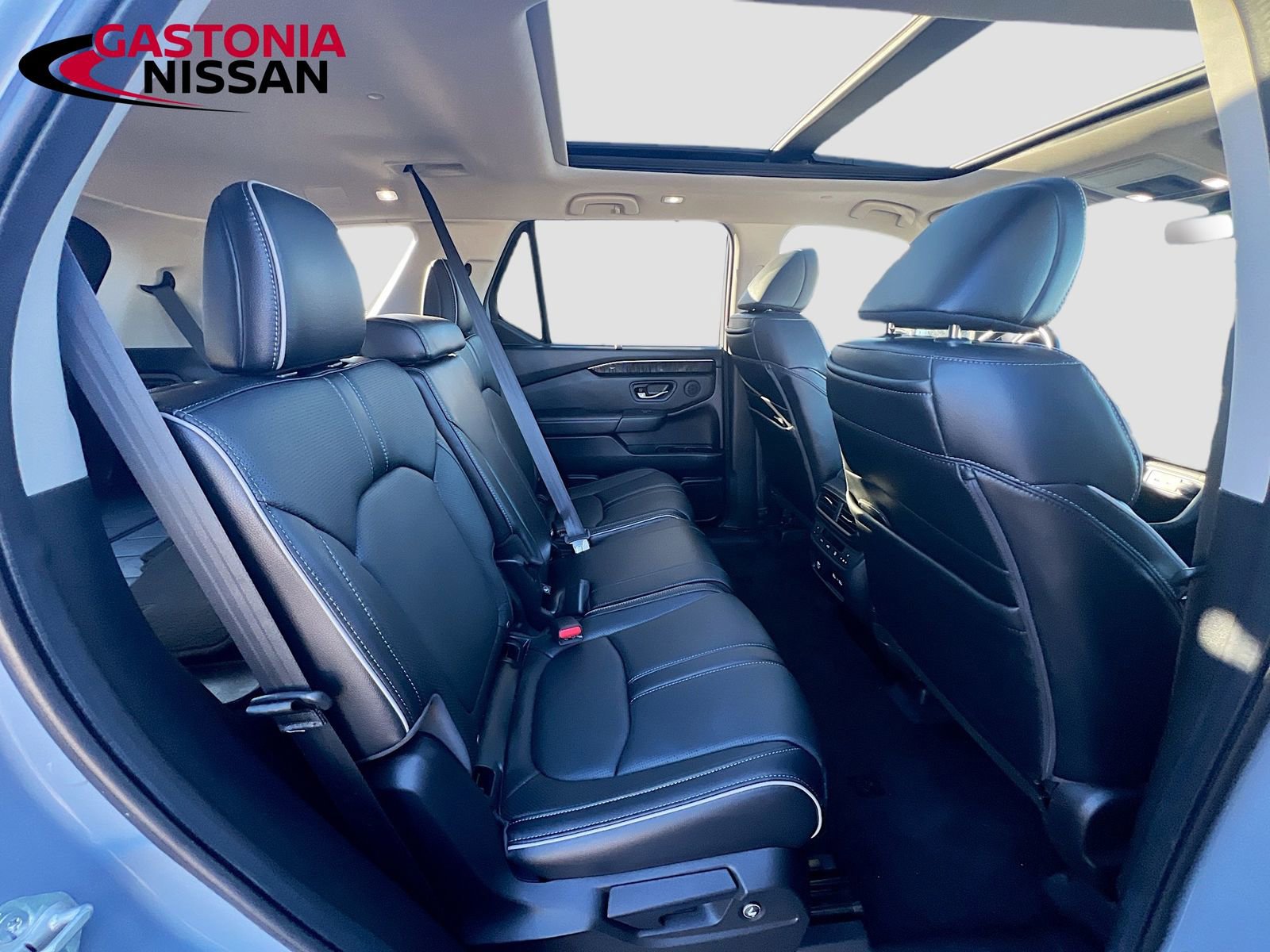 Used 2023 Honda Pilot Elite image 37