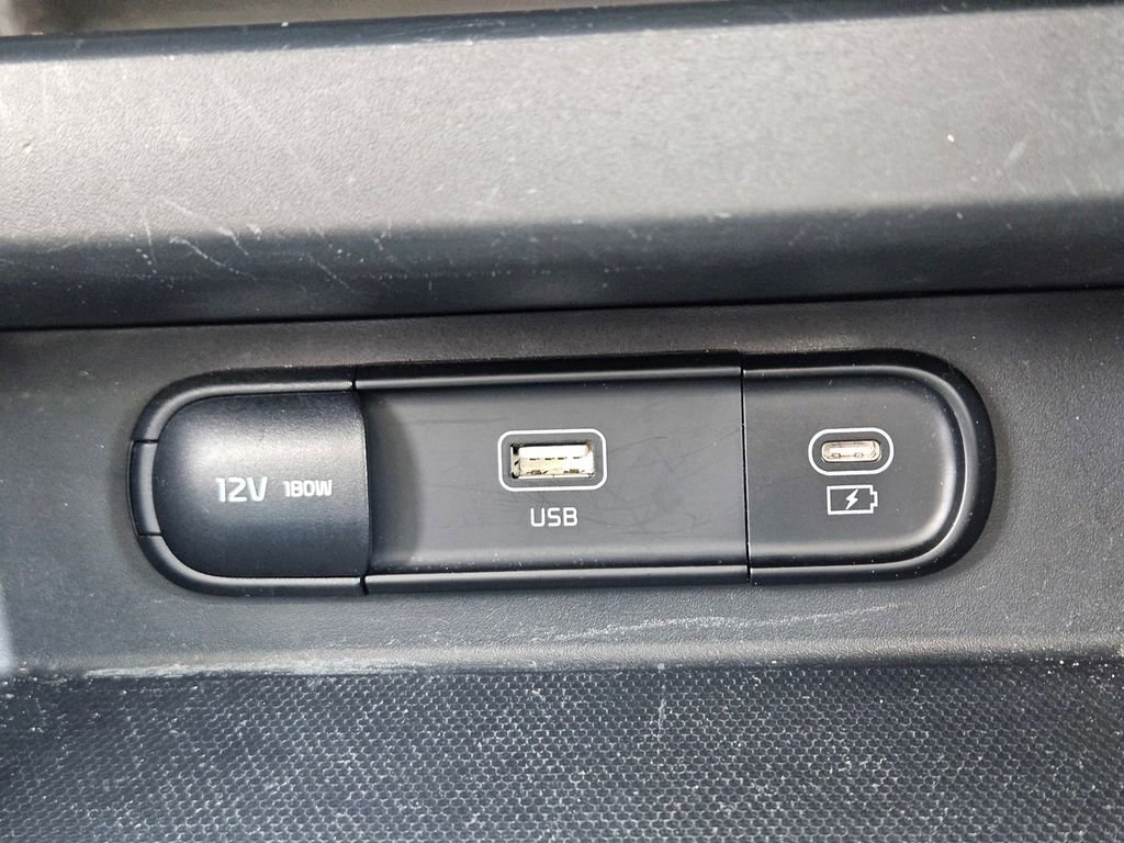 Used 2025 Kia Seltos S FWD image 24