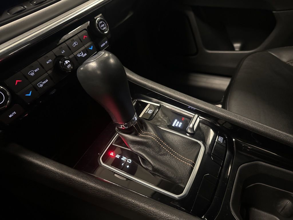 Used 2022 Jeep Compass Limited image 10