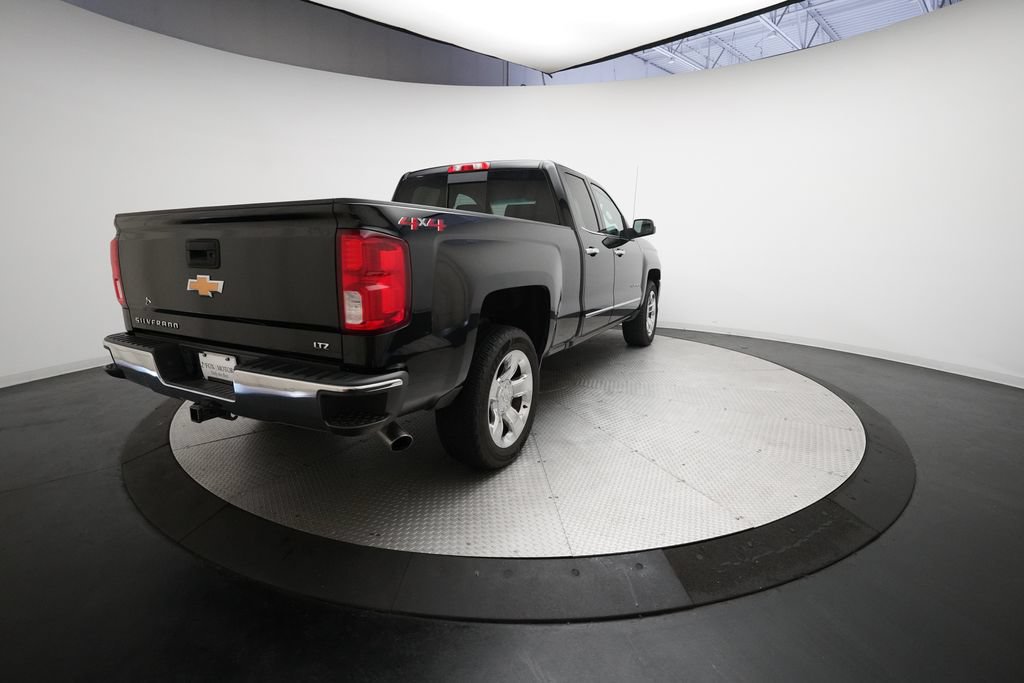 Used 2018 Chevrolet Silverado 1500 LTZ w/ Sport Package AWD/4WD image 33