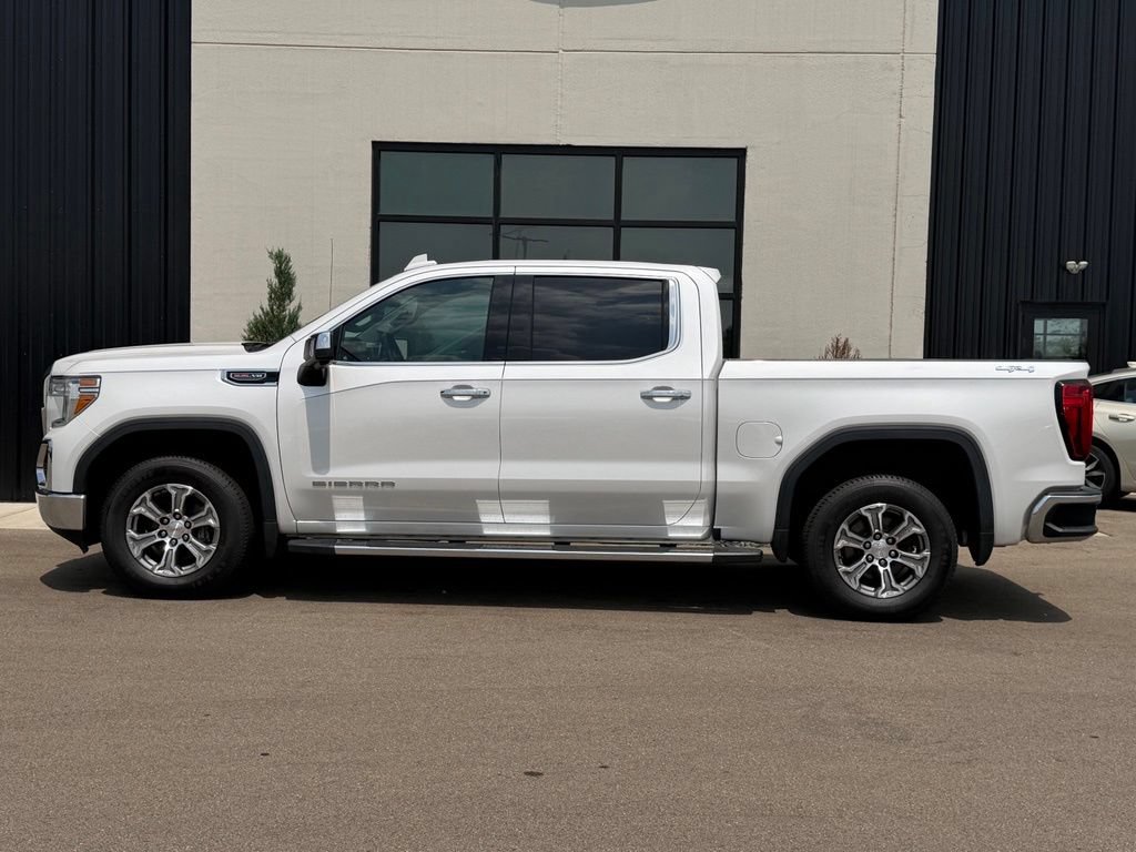 Used 2021 GMC Sierra 1500 SLT AWD/4WD image 2