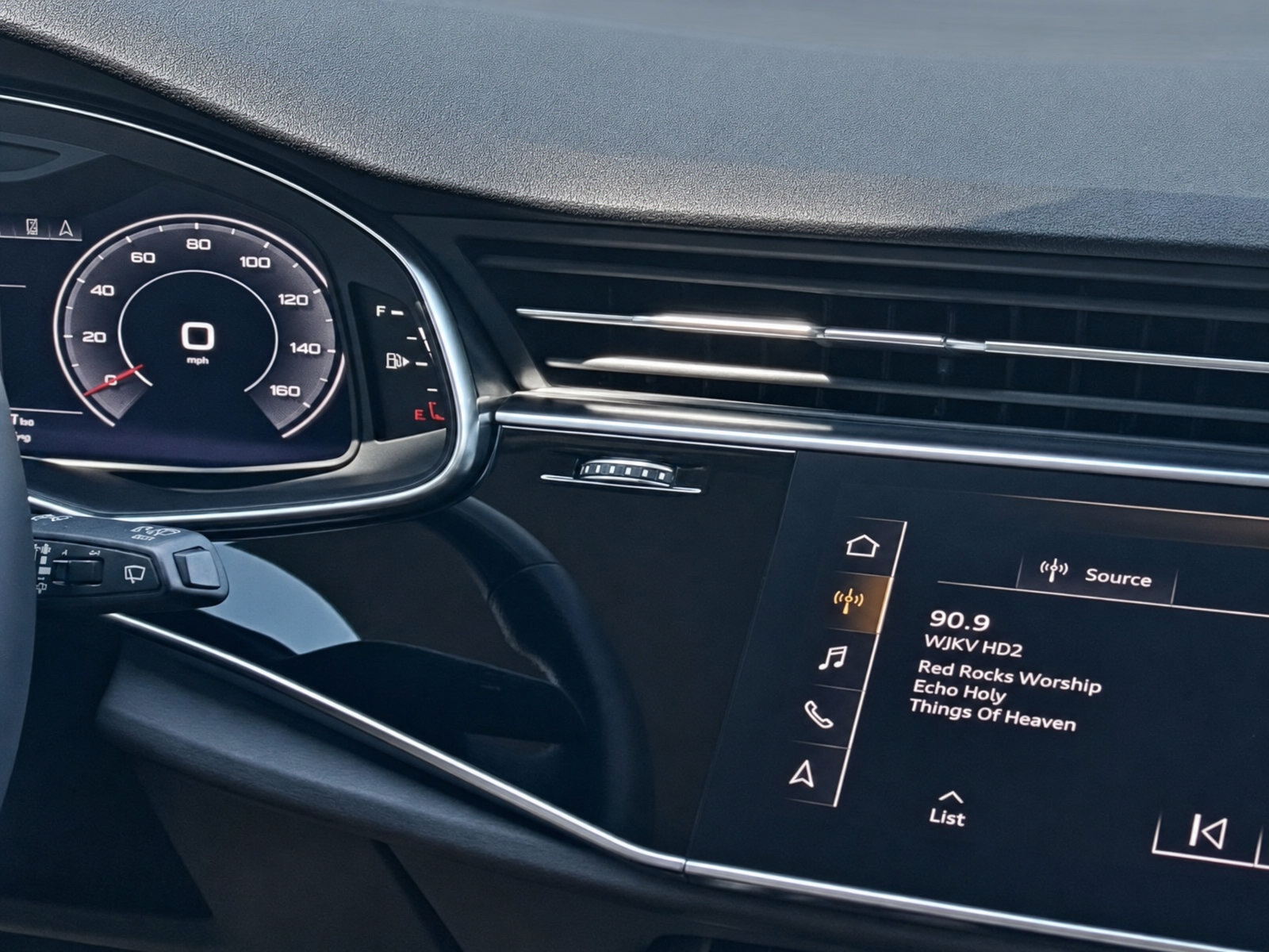 Used 2019 Audi Q8 Premium Plus w/ Premium Plus AWD/4WD image 15